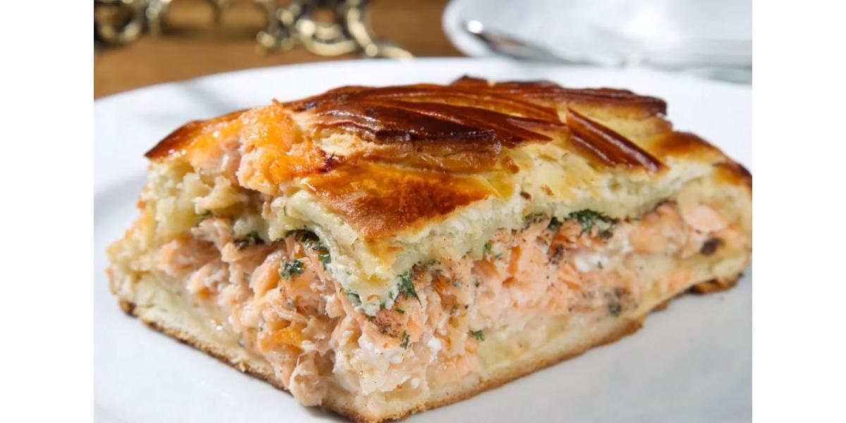 Пирог с рыбой: простой рецепт для всей семьи