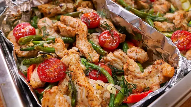 Индейка с овощами в духовке
