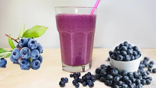 Коктейль из черники