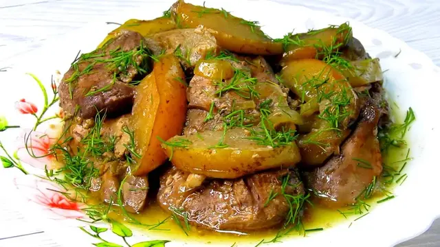 Куриная печень я яблоками
