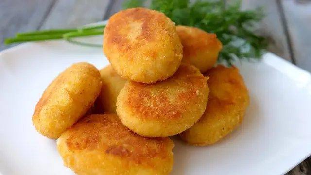 Картофельные котлеты