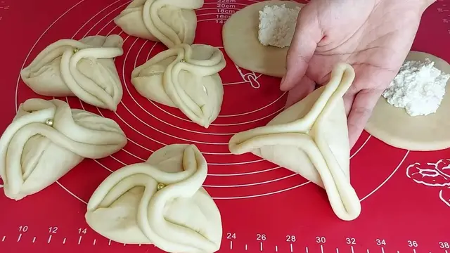 Очень вкусные булочки с творогом