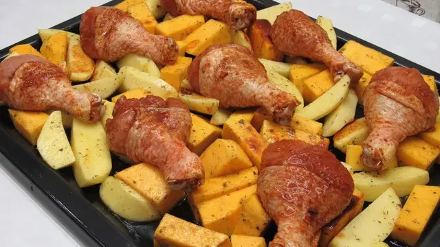 Курица с картошкой и тыквой