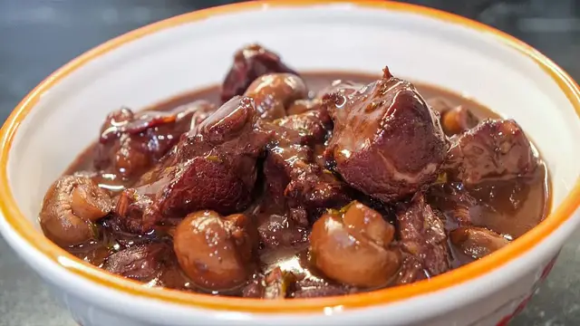 Настоящее мясо по-французски