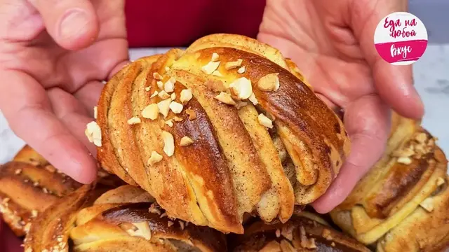 Оригинальные булочки к пасхальному столу