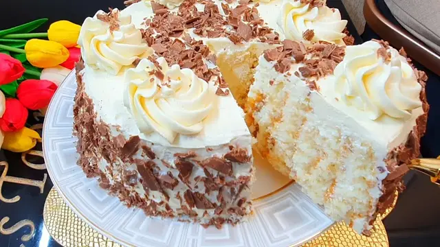 Вкусный бисквитный торт