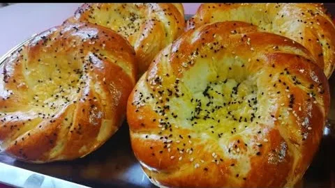 Узбекские лепешки в кипящем молоке 