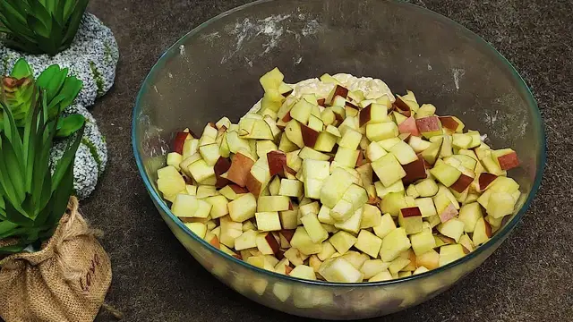 Творожное печенье с яблоками