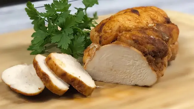 Сочная пастрома из куриной грудки