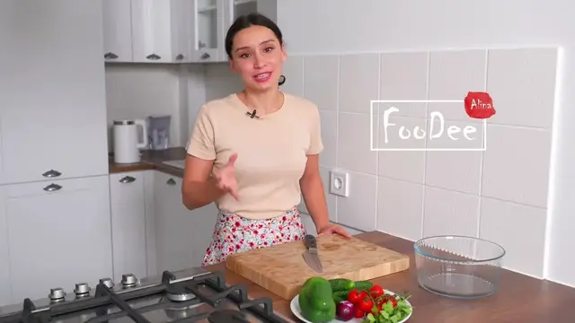 Свежий и хрустящий салат с кукурузой