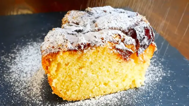 Сливочный пирог со сливами