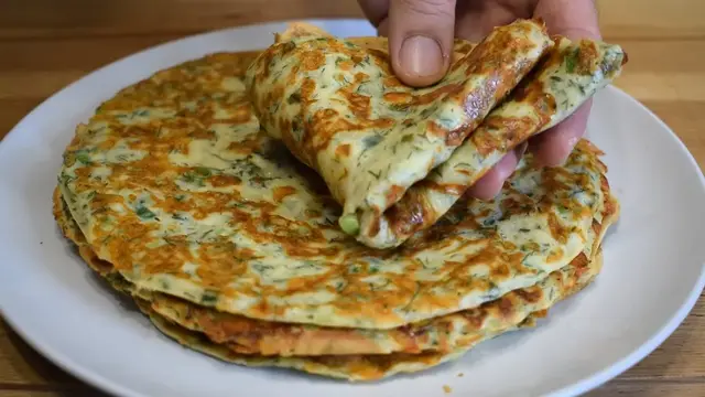 Сытные блинчики с зеленью на кефире