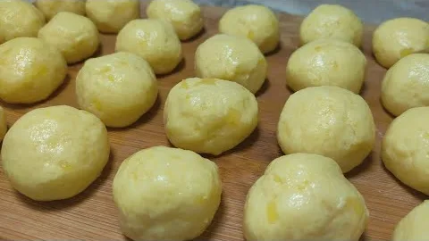 Картофельные шарики с сыром