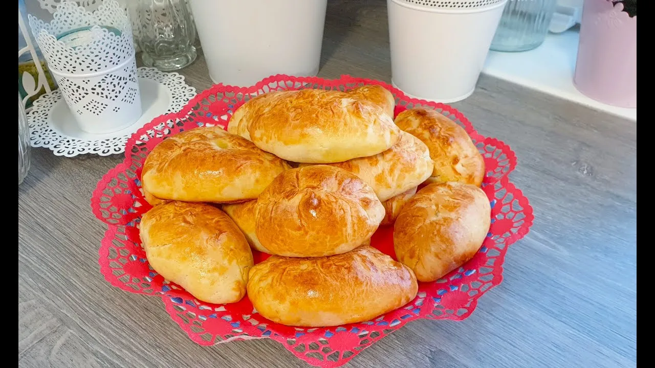 Пироги яблочные к празднику