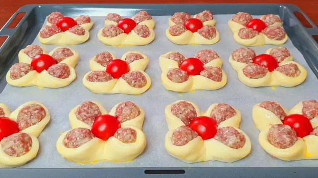 Вкусная выпечка с фаршем