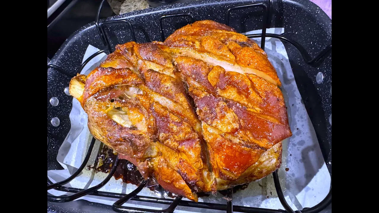 Свиная лопатка в духовке