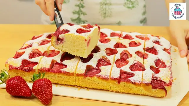 Клубничная шарлотка
