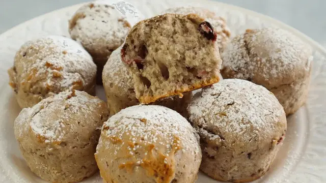 Постные кексы из чая и варенья