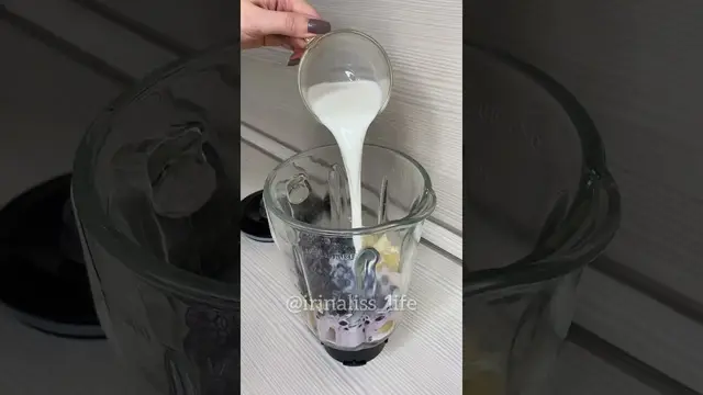 Самый вкусный ягодный коктейль за 1 минуту