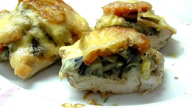 Сочное мясо по-французски