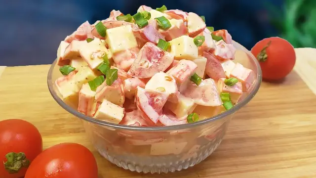 Салат с крабовыми палочками