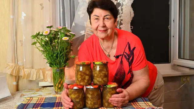 Янтарное варенье из груш дольками