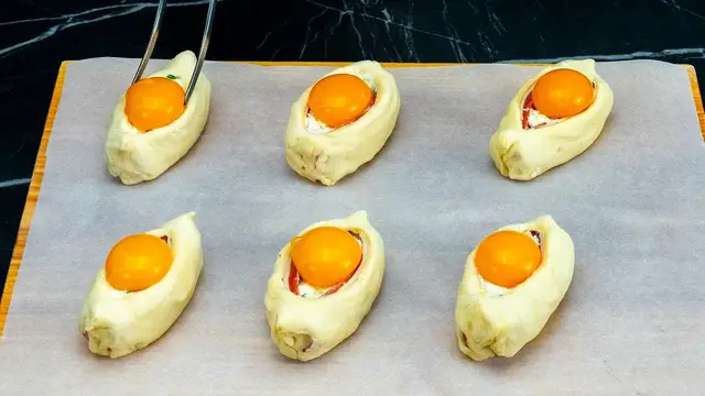 Закуска из сыра с яйцом