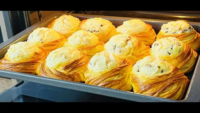 Булочки с творожной начинкой к чаю