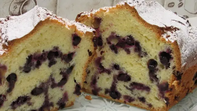 Сладкий пирог с ягодами