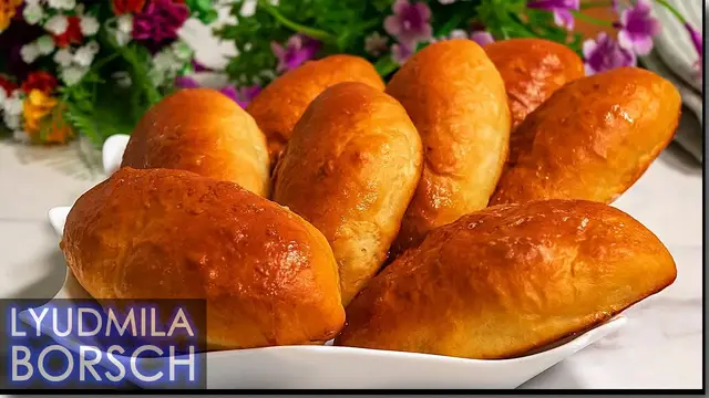 Пирожки с рисом и яйцом