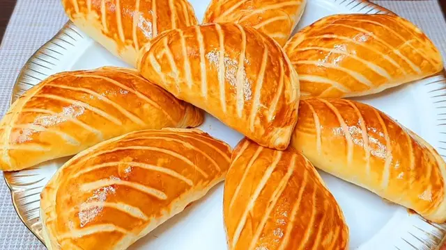 Пирожки с мясом в духовке 