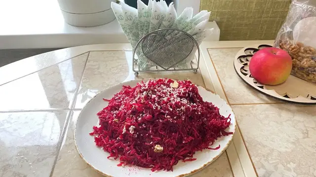 Свекольный салат