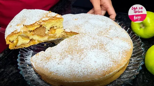 Яблочный пирог с корицей