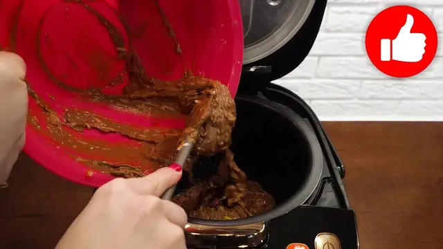 Сметанный пирог с яблоками