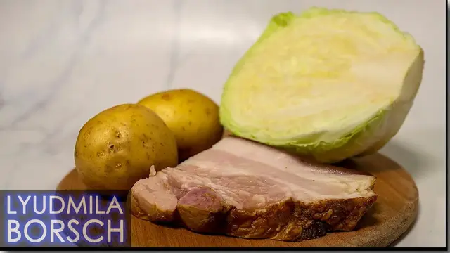 Картошка запечённая с капустой и салом