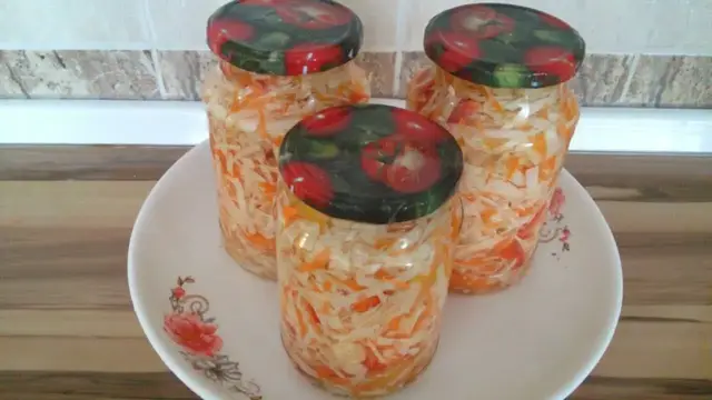 Самая вкусная маринованная капуста быстрого приготовления