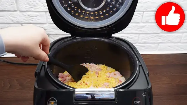 Чечевица с беконом в мультиварке