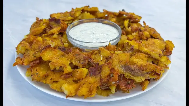 Хрустящий картофель в духовке с соусом