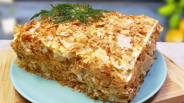 Вкусный закусочный торт Наполеон