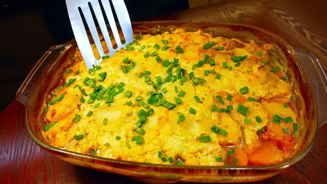 Картофельная запеканка с фаршем в духовке