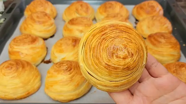 Вкусный пирожки с мясом