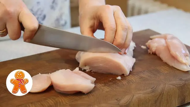 Домашние котлеты из курицы