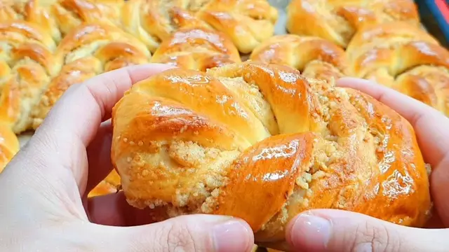 Сдобные булочки к чаю 