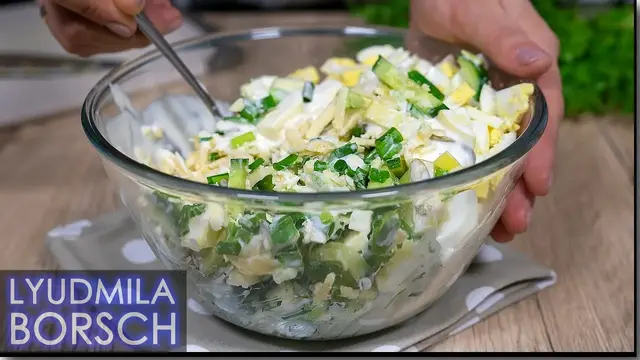 Салат с яблоками и огурцами без майонеза