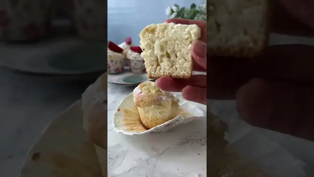 Воздушный кекс с творожной начинкой