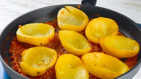 Картофельные лодочки с фрикадельками и сладким перцем