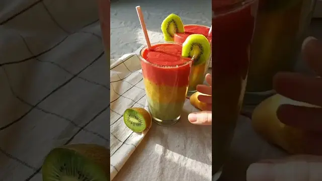 Вкуснейший слоеный смузи