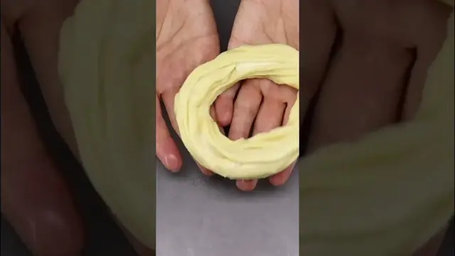 Вкусные сдобные булочки