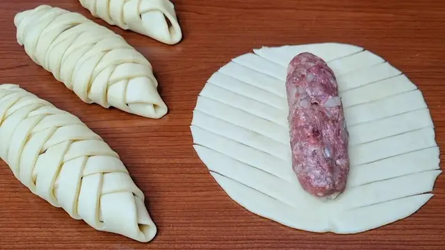 Вкусные булочки с мясом