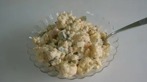 Салат с цветной капустой